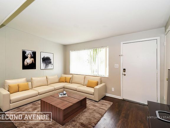 2nd image of 2125 Palmdale St