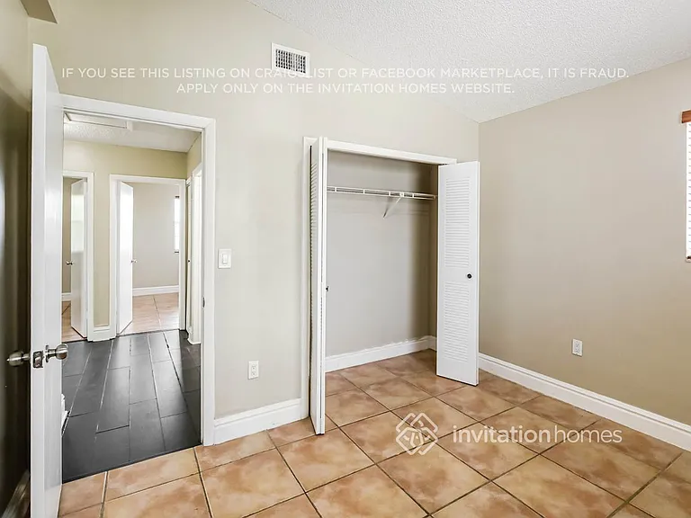 14002 SW 161st Ter — Photo 12