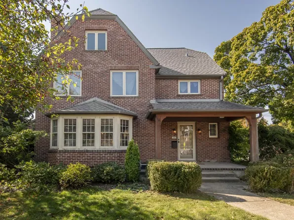 1845 North Wauwatosa AVENUE, Wauwatosa, WI 53213