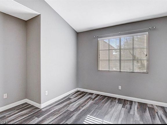 4th image of 2514 Inlet Spring Ave