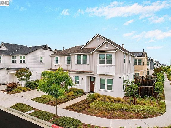 5th image of 8315 Bluff Way