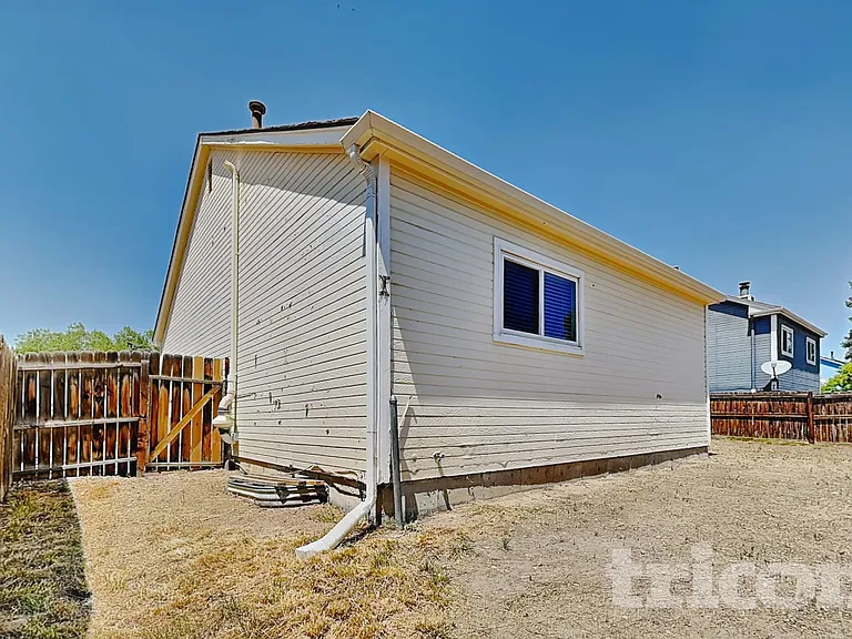 10210 Routt St — Photo 15