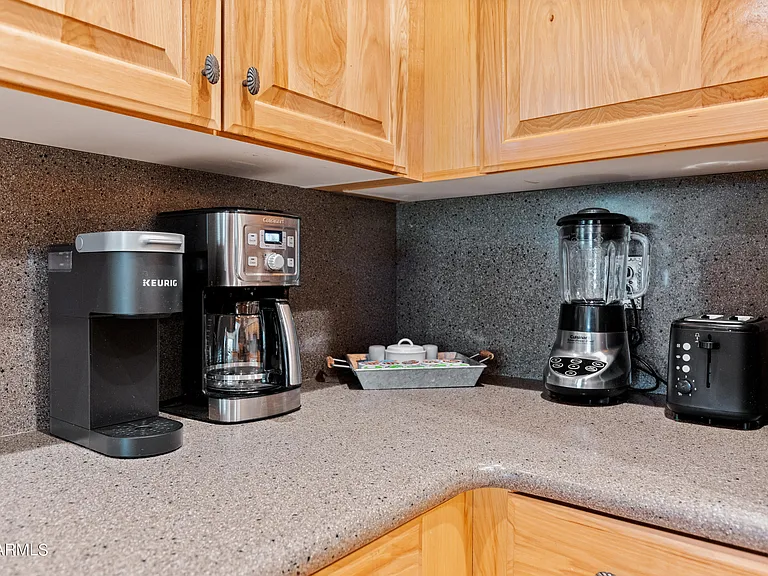 7477 W Denaro Dr — Photo 9