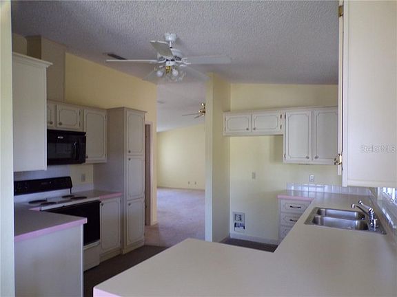 3rd image of 1211 Palmetto Dr