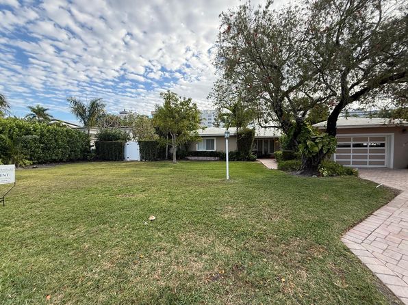 2634 Yacht Club Blvd