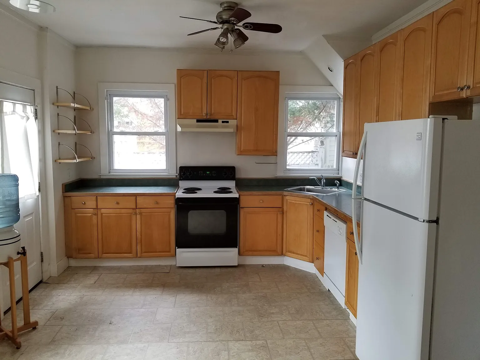 2 bed, 1148 sqft, $2,600 — Photo 4