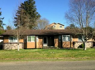 1304 S Ocosta St, Westport, WA 98595