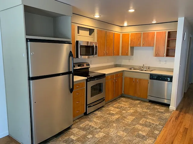 4507 Grand Ave — Photo 5