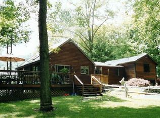 37 Cedar Dr, New Milford, CT 06776