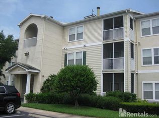 18495 Bridle Club Dr, Tampa, FL 33647