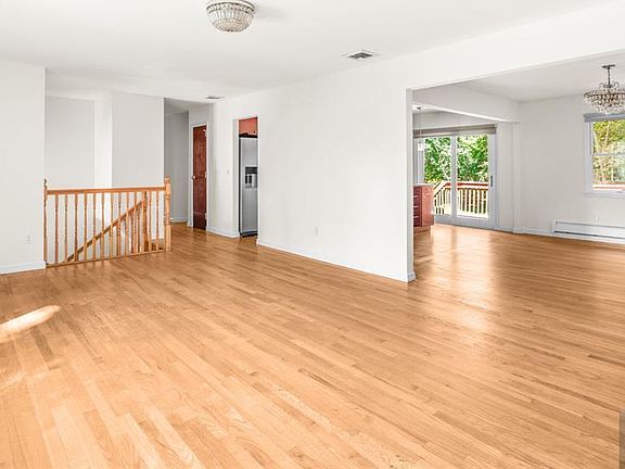 3rd image of 763 Closter Dock Road