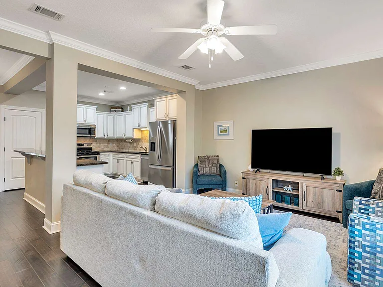 106 Reserve Ln — Photo 5