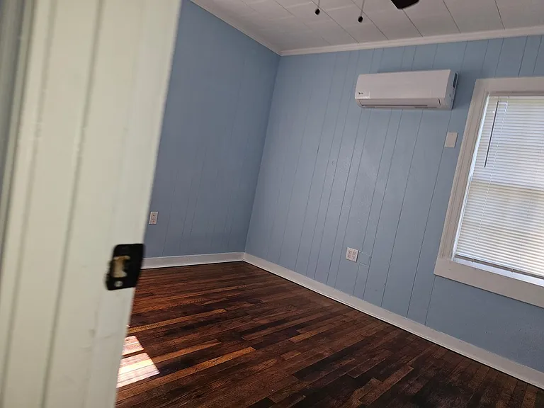 1816 Kenmore Dr — Photo 5