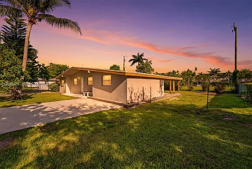 14310 SW 271st Ter Photo 1