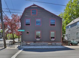 74 Federal St, Newburyport, MA 01950