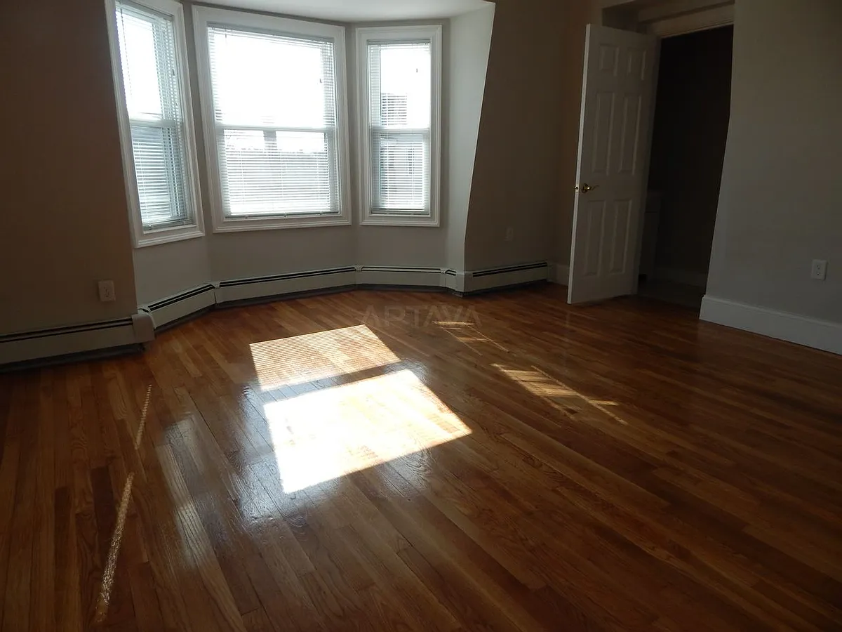 Building Photo - 50 Springfield St #3