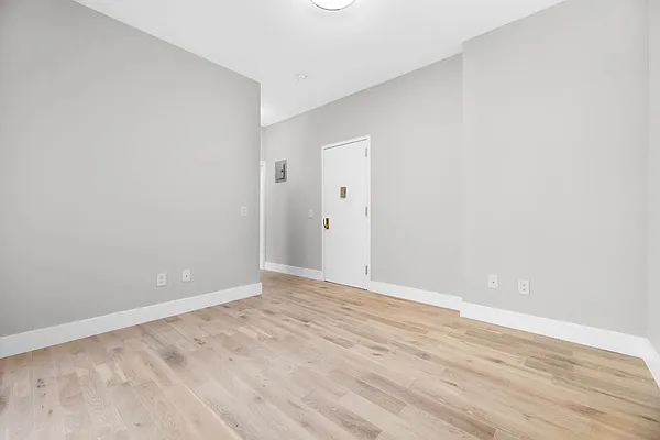 Rented by REAL New York | media 28