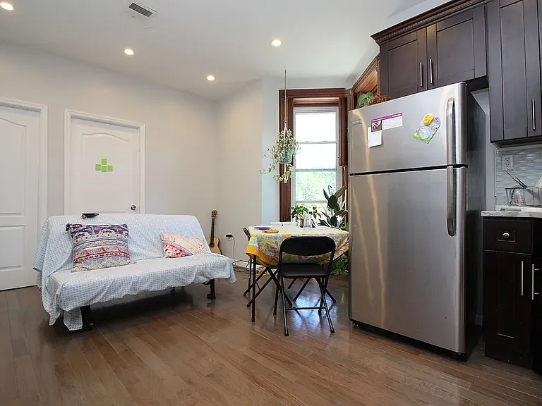 262 Stuyvesant Ave #2 — Photo 5