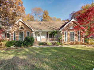 115 Timberwind Dr, New Market, AL 35761
