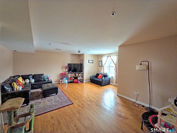 5th image of 23 Scuppo Road APT 5-7