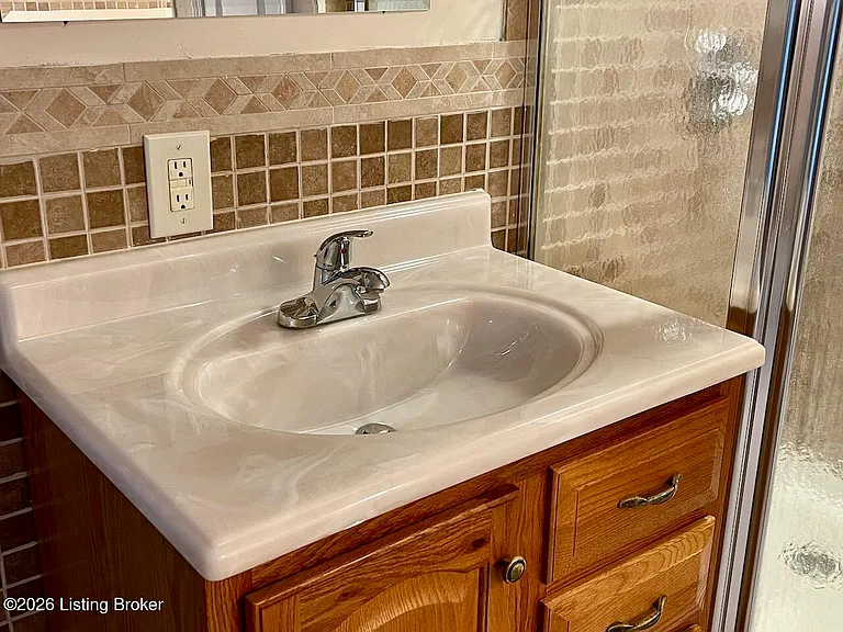9019 Brandywyne Dr — Photo 26