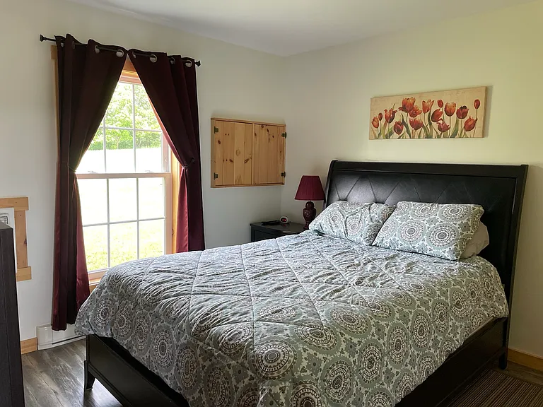 456 Maples Rd — Photo 6