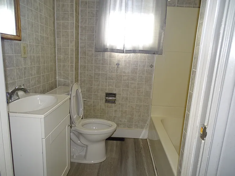 783 W Maumee St #1 — Photo 16