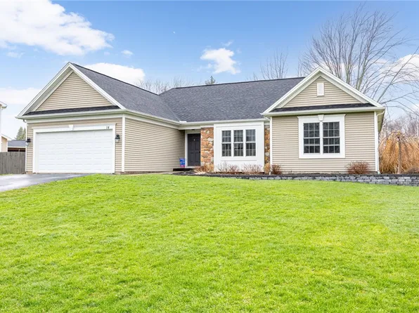 14 Cailyn Way, Brockport, NY 14420