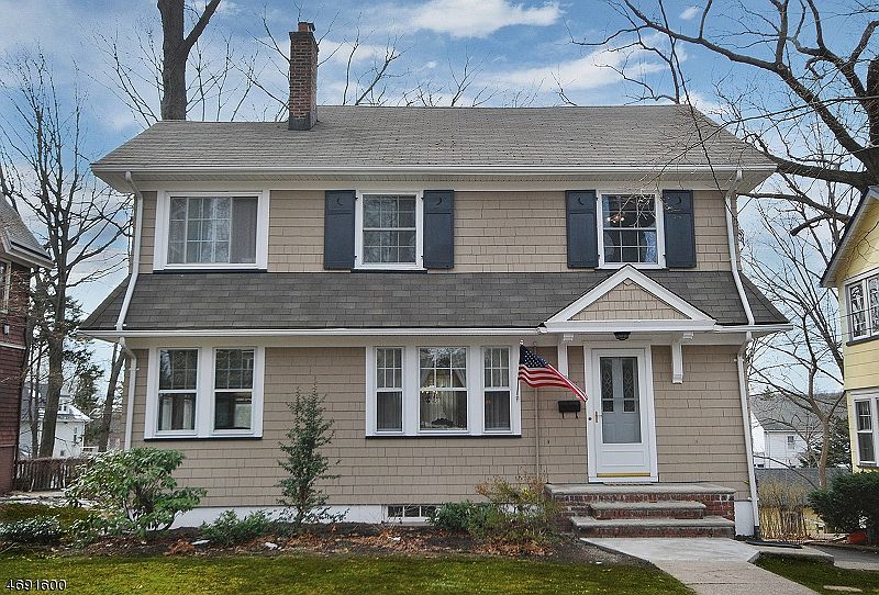 1st image of 34 Clarendon Pl