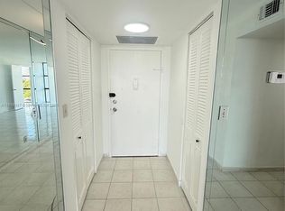 Oceanview Park, Hallandale, FL 33009