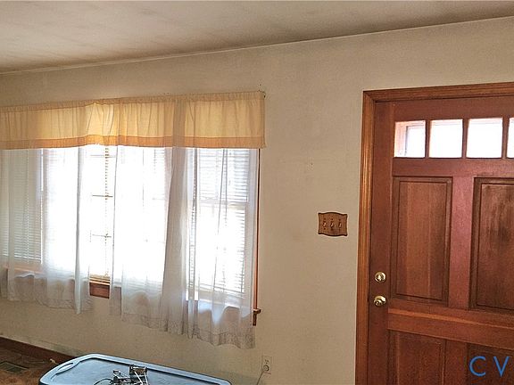 3rd image of 3600 Clintwood Rd