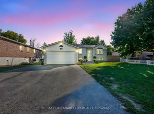 37 McCarthy Cres, Essa, ON L0M 1B3