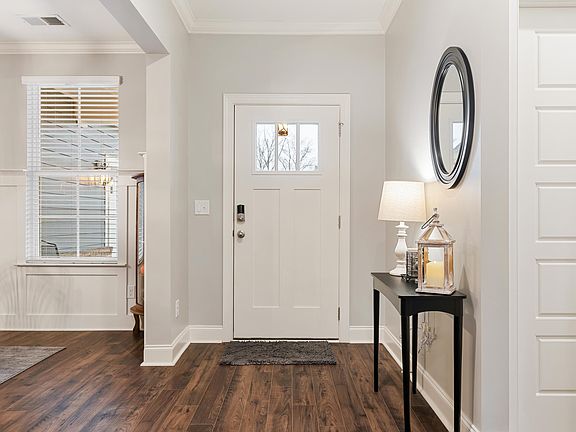 2nd image of 6476 Winslow Crest Cir
