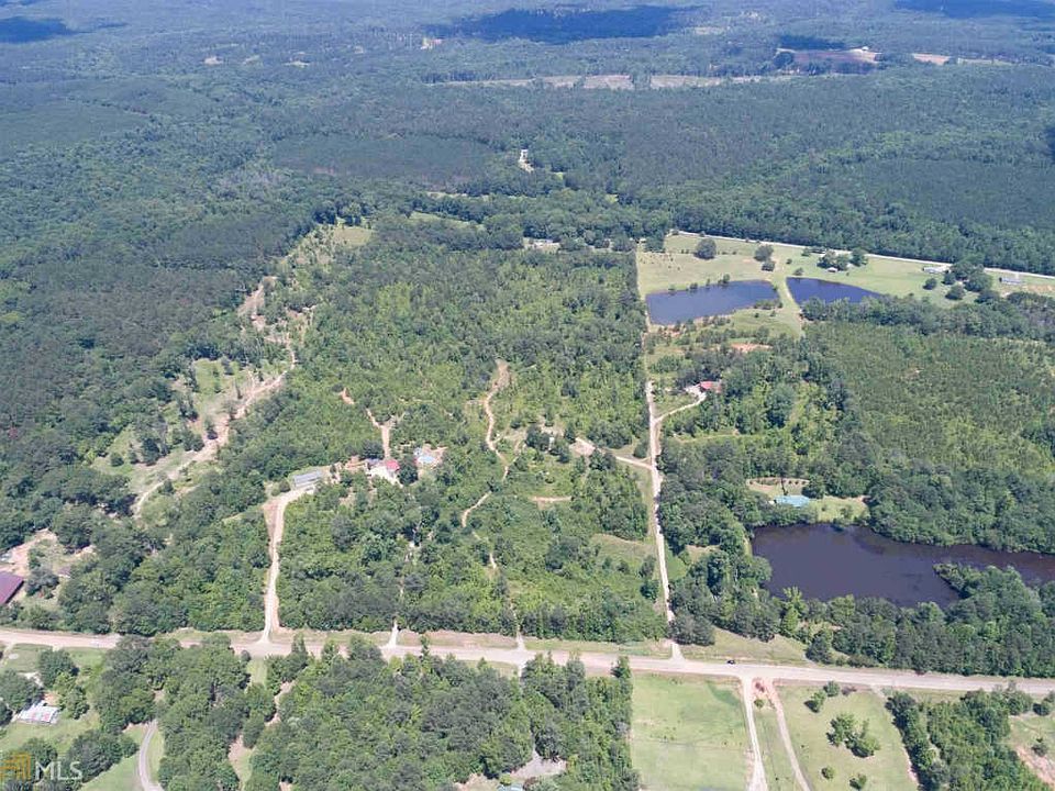 2nd image of 626 Miller Rd