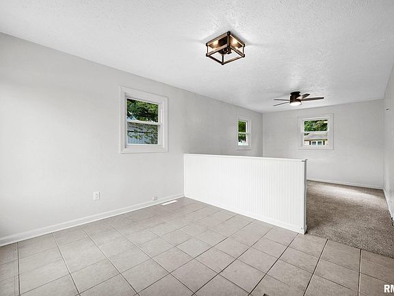 5th image of 301 Park St