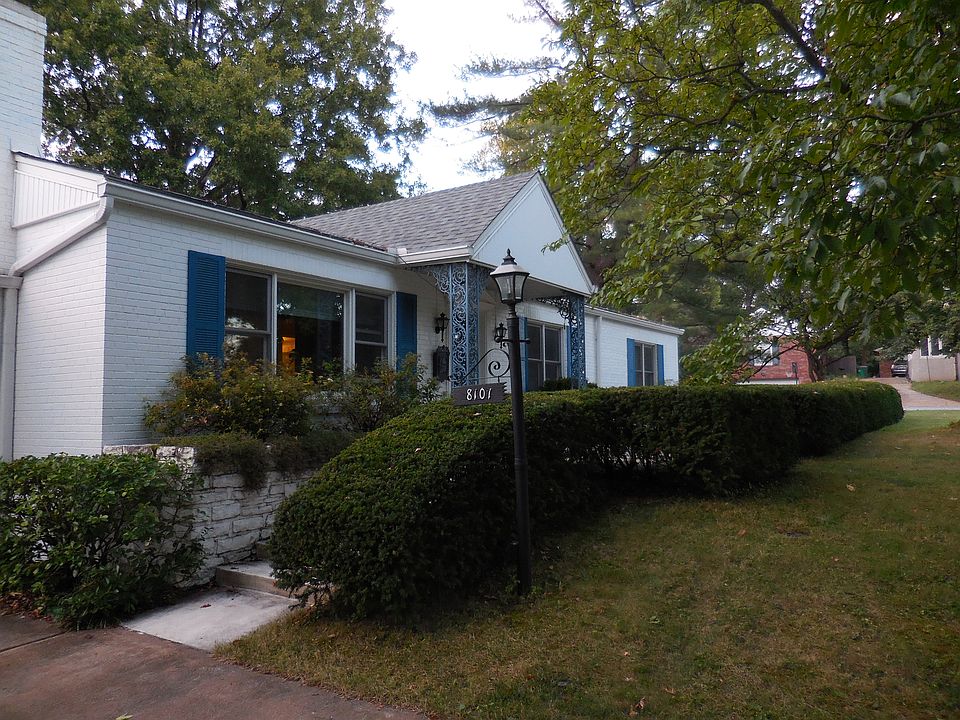 1st image of 8101 Edinburgh Dr