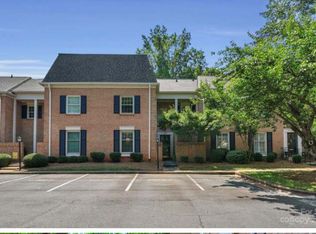 6625 Bunker Hill Cir, Charlotte, NC 28210