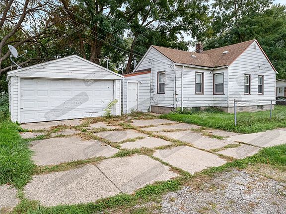 2nd image of 7003 Chalmers Ave