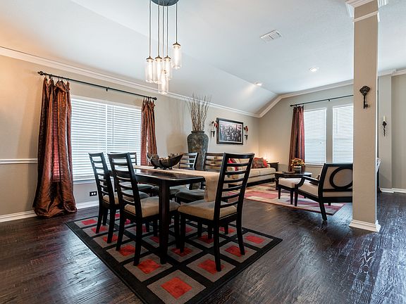 4th image of 4905 Greatstone Ln