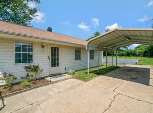 728 Carson Ave, Oxon Hill, MD 20745