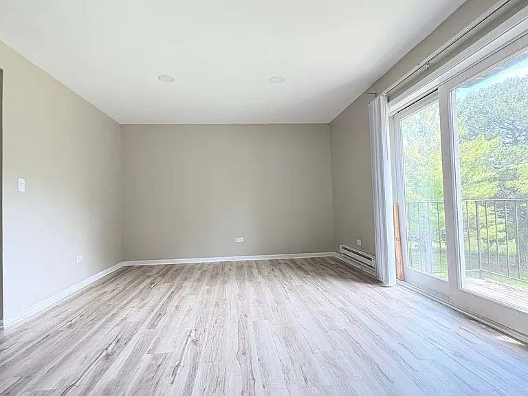 1527 Norway Ln #2B — Photo 6