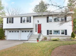 52 Woodruff Rd, Walpole, MA 02081