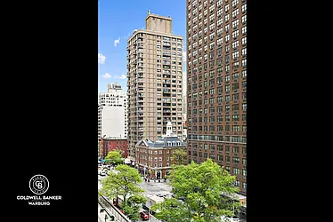 Sold by Coldwell Banker Warburg