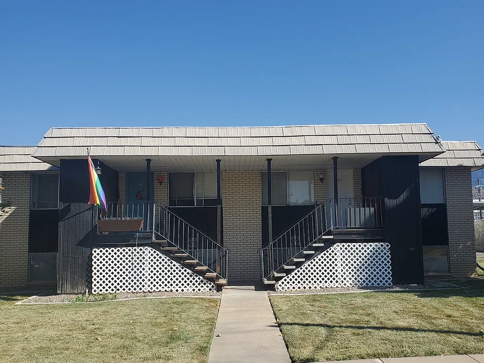 Updated Bountiful 4-Plex