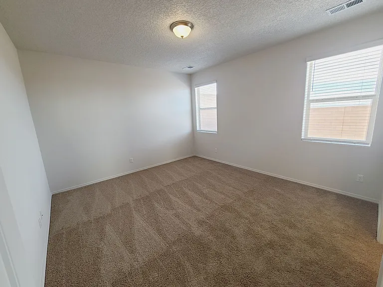 39 Hermanos Loop — Photo 14