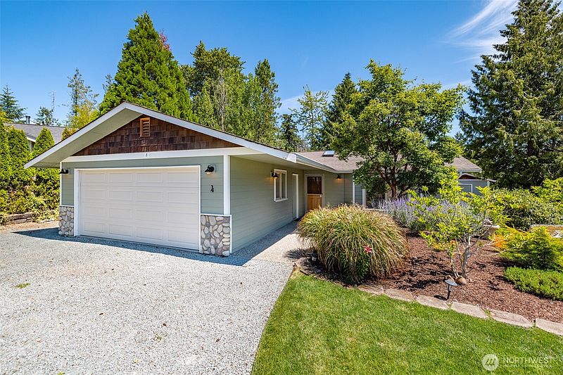 3rd image of 4 Quinault Way