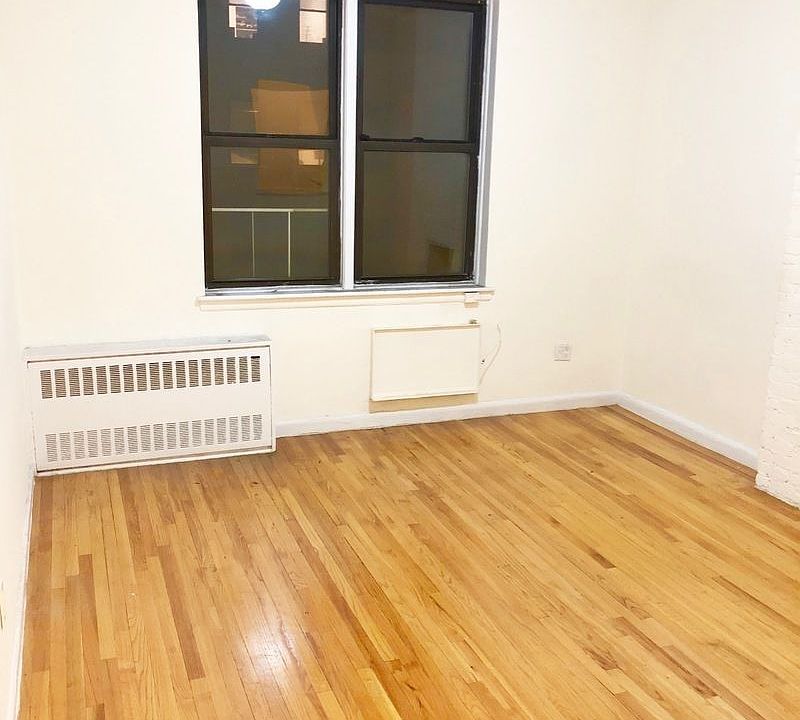 2nd image of 207 E 89th St APT A14