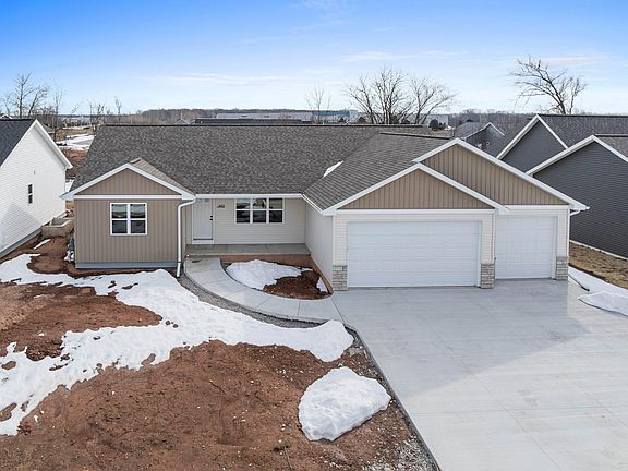 2nd image of N9272 Constellation Dr