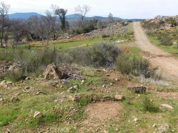 16533 3rd Ave #43-44, Clearlake, CA 95422