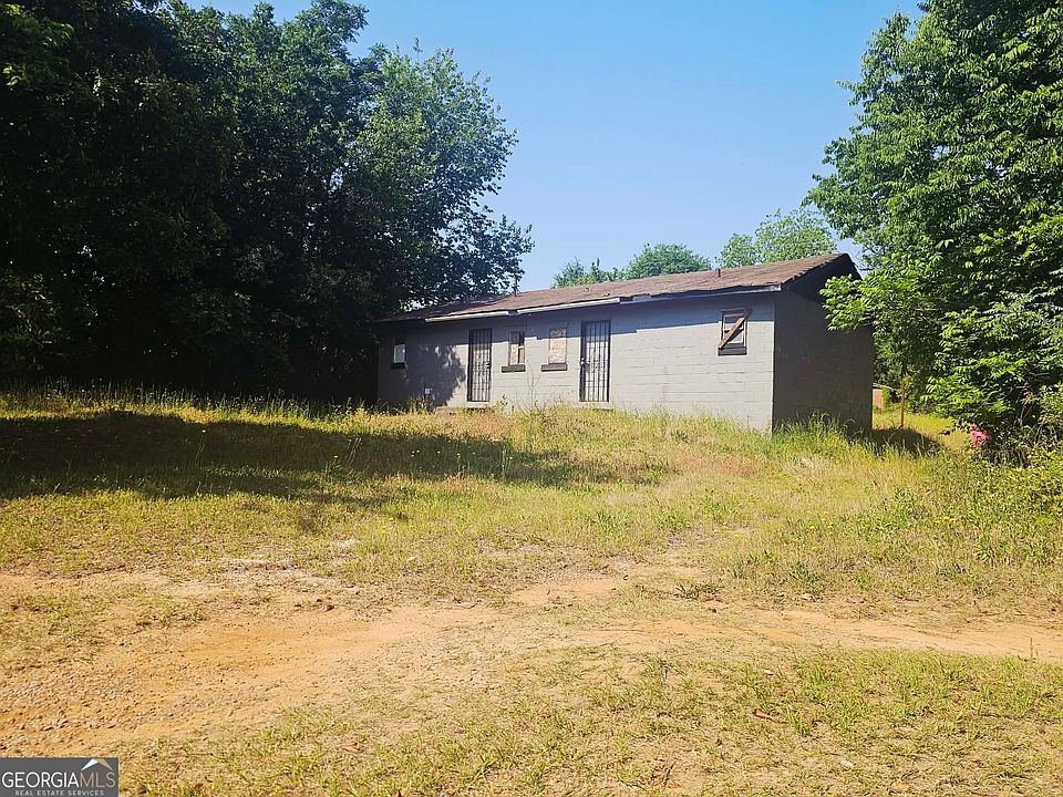 2nd image of 3412 Antioch Rd